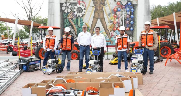 equipo de mantenimiento UAT