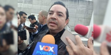 gasolineros obligados vender huachicol