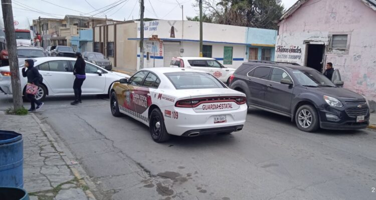 señal de alto en cruce de Matamoros