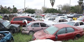 vehículos abandonados en Matamoros