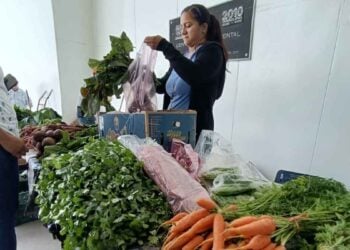 Productores de vegetales impulsan el consumo local en Victoria