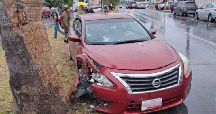 Accidente daños materiales Laredo