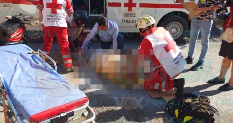 Accidente en Ciudad Victoria deja motociclista lesionado tras choque con automóvil