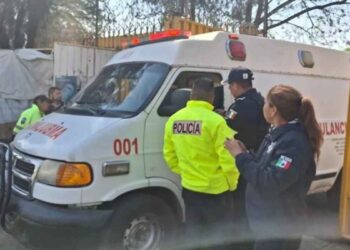 Alumno agrede a profesor con arma punzocortante en CCH Naucalpan, Edomex