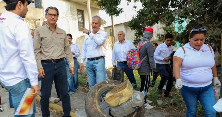 Aplica SST estrategia preventiva contra el dengue en Ciudad Madero elimina criaderos