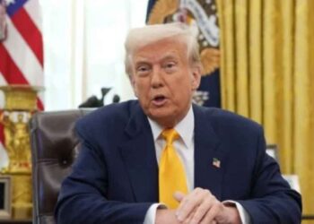Aranceles del 25% de EU al acero y aluminio entran en vigor Canadá sufre el mayor impacto