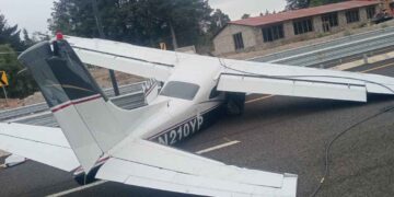 Avioneta aterriza Monte–Huasca