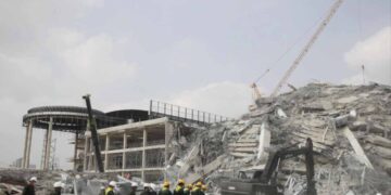 Apoyo a Birmania: buscan sobrevivientes de terremoto