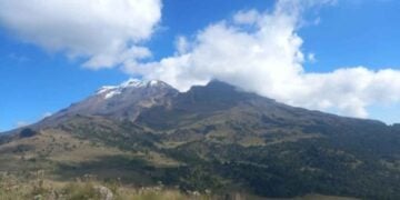 Buscan a dos montañistas desaparecidos en el Iztaccíhuatl y La Malinche