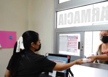 Clínicas UNE salud gratuita