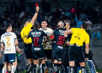 Pumas arbitraje Monterrey