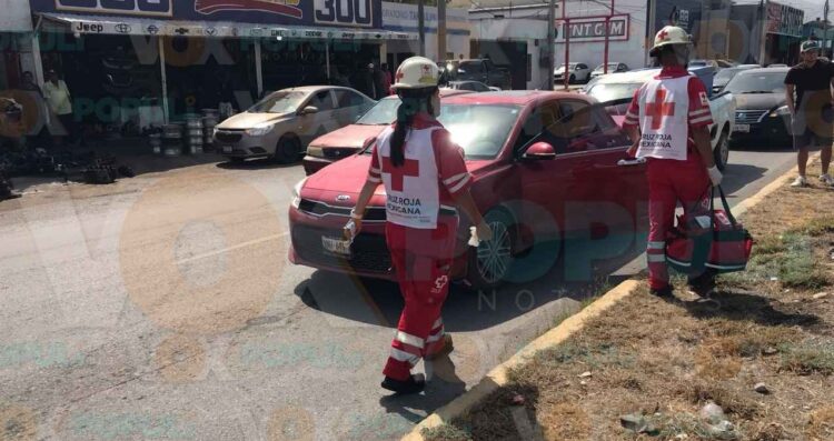 Conductor distraído provoca choque con heridos en Ciudad Victoria