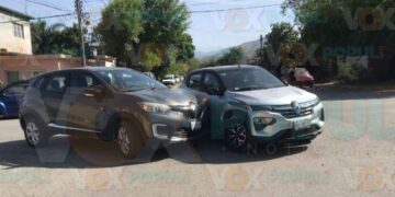Conductor omite alto y causa choque en Ciudad Victoria