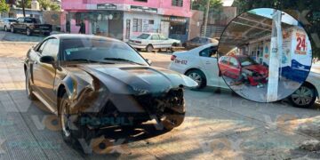 Conductor rebasa límite de alto y causa fuerte choque en Ciudad Victoria