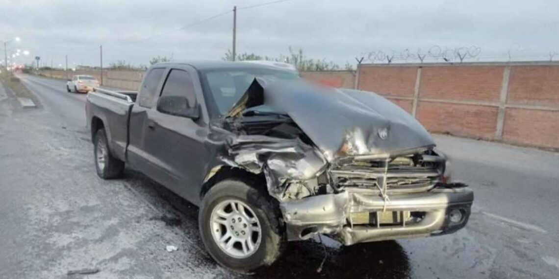 Conductora causa fuerte choque en Nuevo Laredo