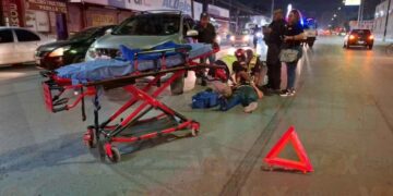 Dama cierra el paso a motociclista y provoca accidente en Ciudad Victoria