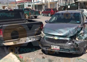 Dama omite alto y provoca 'carambolazo' en pleno cruce de Ciudad Victoria