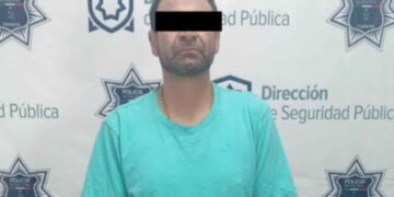 Detienen hombre agredir madre Torreón