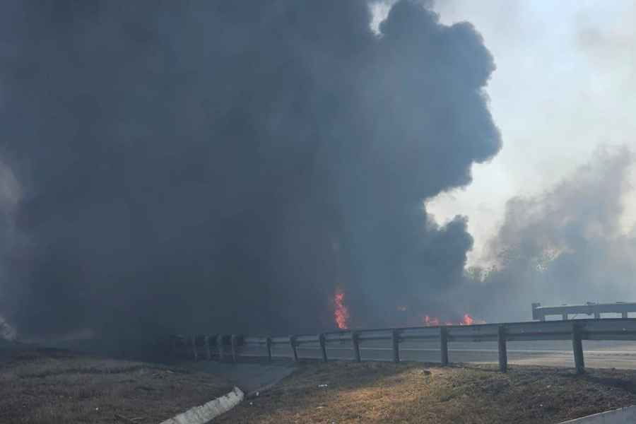 Explota pipa tras volcar en la carretera Victoria-Zaragoza