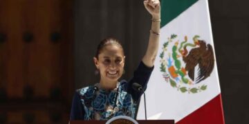 Freno a aranceles es un logro de todos los mexicanos Claudia Sheinbaum desde el Zócalo