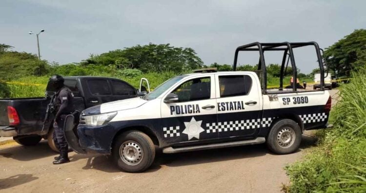 Hallan cuerpo de mujer dentro de una cisterna en Veracruz, en pleno 8M
