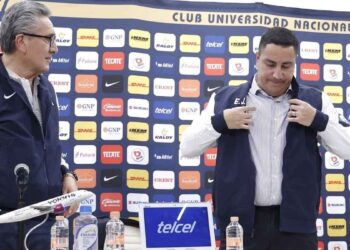 Hecho en CU: Efraín Juárez es presentado como DT de Pumas