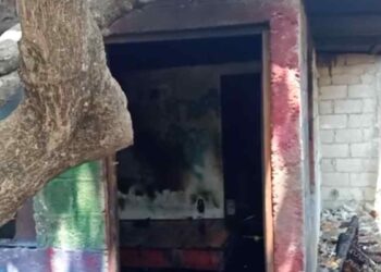 Hombre con discapacidad resulta con quemaduras tras incendio en su vivienda en Mante, Tamaulipas