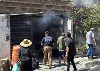 Incendio asador Santa Catarina