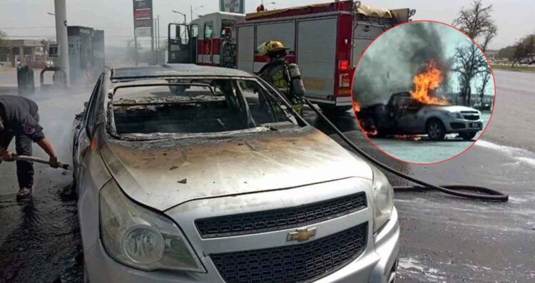 Incendio camioneta en Apodaca