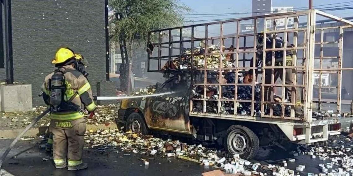 camioneta medicamentos incendió Monterrey