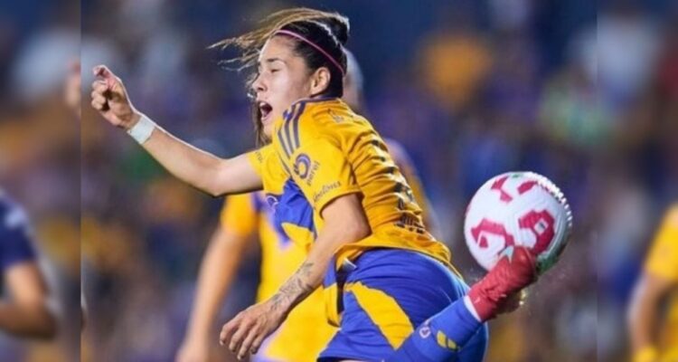 Jaqueline Ovalle Gol escorpión
