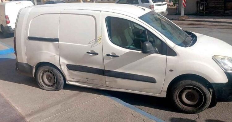 Joven choque Nuevo Laredo