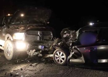 Joven pierde la vida al quedar prensado tras chocar en la Carretera a Saltillo
