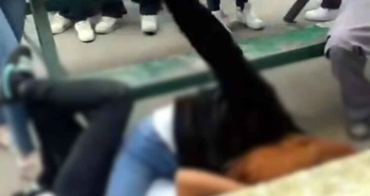 Jóvenes se agarran a golpes dentro del Conalep “Raúl Rangel Frías” en Guadalupe, Nuevo León