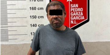 Ladrón es detenido tras robar más de 40 mil pesos en restaurante y veterinaria de San Pedro, NL