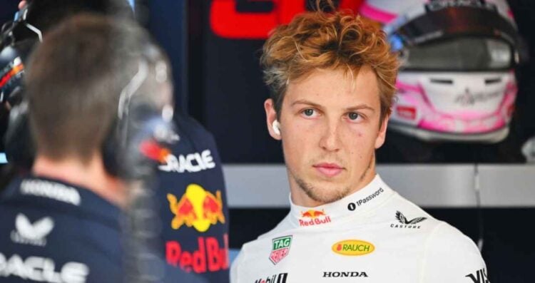 ¿Será reemplazado Liam Lawson de la escudería Red Bull?