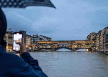 Lluvias torrenciales en Italia decenas evacuadas por desbordamiento de ríos
