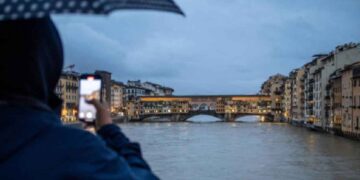 Lluvias torrenciales en Italia decenas evacuadas por desbordamiento de ríos