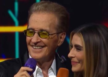 María León revela su amor por Emmanuel en la segunda temporada de Juego de Voces