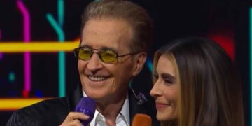 María León revela su amor por Emmanuel en la segunda temporada de Juego de Voces