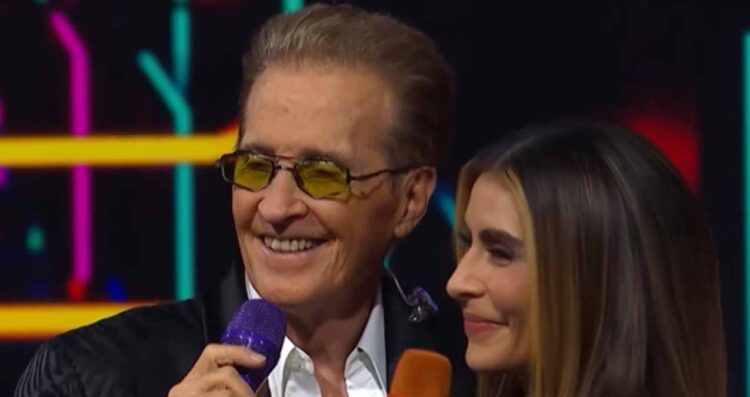 María León revela su amor por Emmanuel en la segunda temporada de Juego de Voces