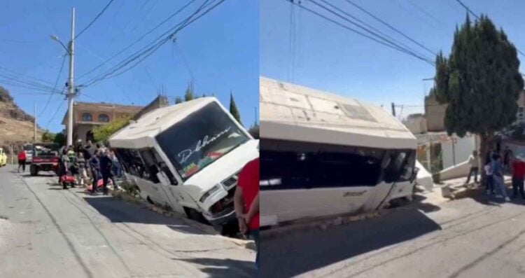 Microbús de la Ruta 79 pierde el control e impacta contra una casa en CDMX