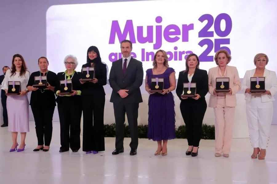 Monterrey reconoce a mujeres destacadas en diferentes ámbitos en el marco del 8M