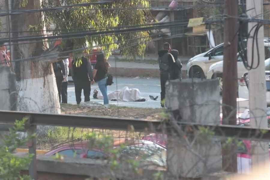 Motociclista fallece al ser atropellado en la Carretera Federal México-Texcoco