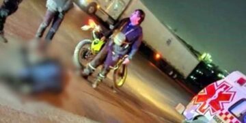 Motociclista pierde la vida tras chocar con un transporte de personal en Apodaca