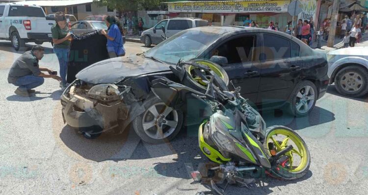 Motociclista queda herido tras fuerte choque en Ciudad Victoria