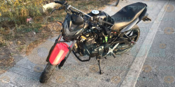 Motociclistas chocan en libramiento de Ciudad Victoria; hay varios lesionados