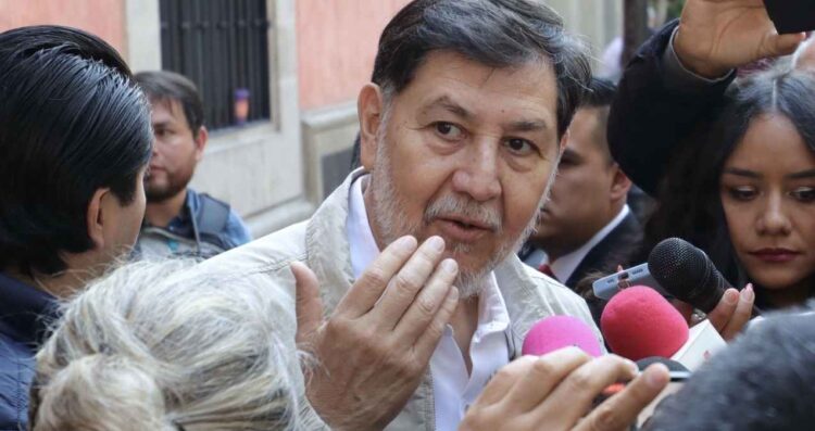 Noroña defendió gobierno mexicano