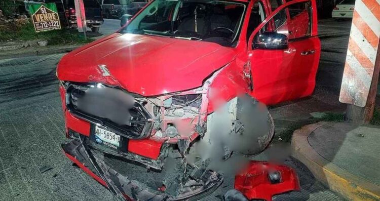 Nuevo Laredo: persona lesionada en colisión vehicular en la zona centro