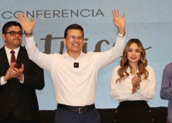 Ofrece DIF Victoria conferencia a comunidad estudiantil